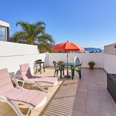 Apartamento Fernandita Нерха Екстериор снимка
