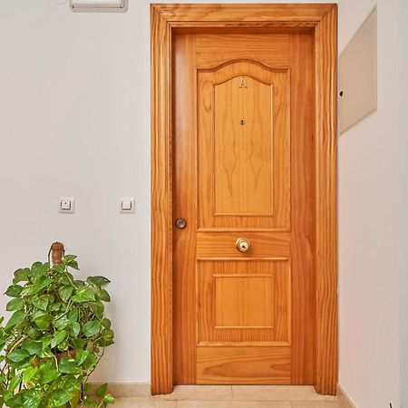 Apartamento Fernandita Нерха Екстериор снимка