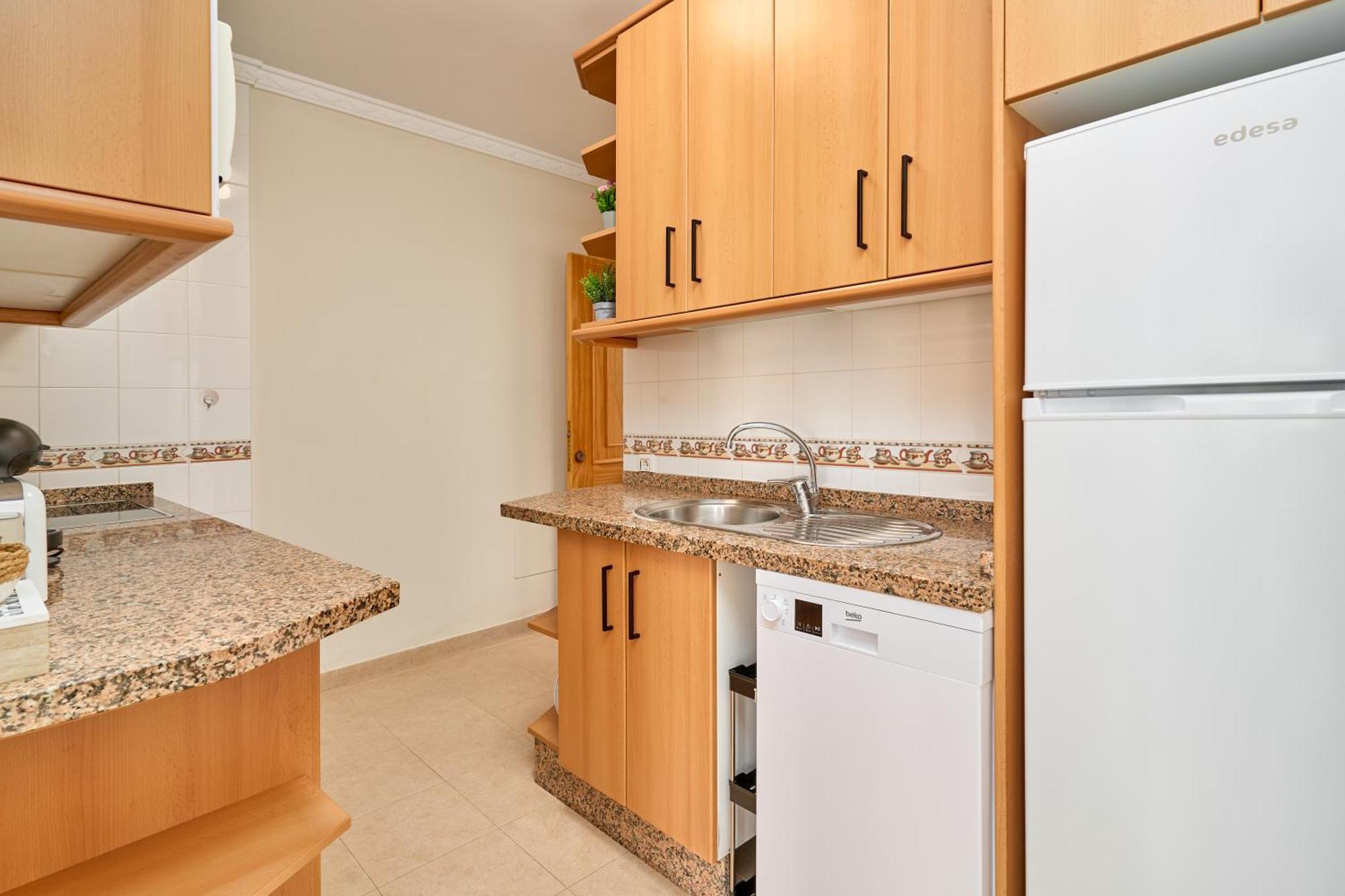 Apartamento Fernandita Нерха Екстериор снимка